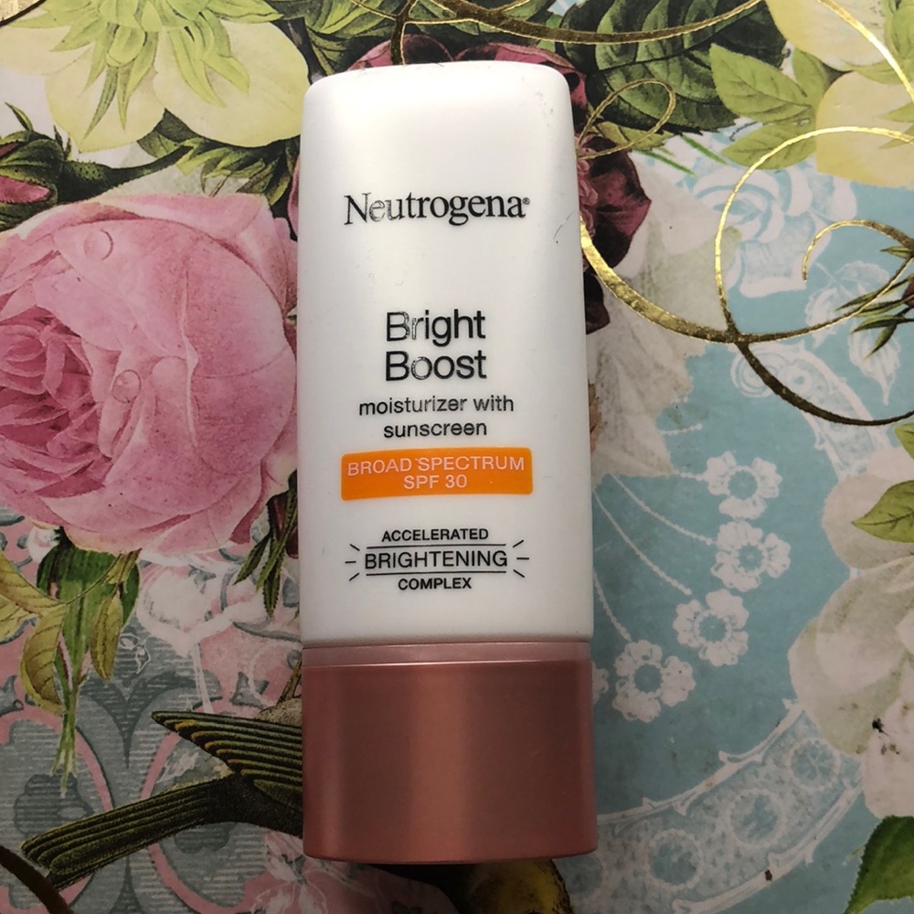 5 for $20!! Neutrogena Bright Boost